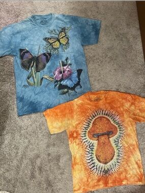 Butterfly & Mushroom T-shirt Bundle